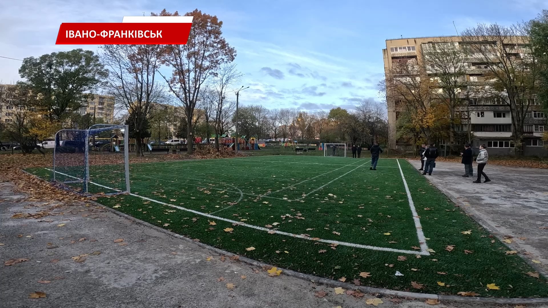 pap56 - Традиційна інспекція Руслана Марцінківа охопила мікрорайон Пасічна. Відео - rai.ua