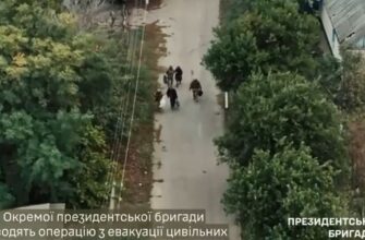 Воїни Окремої президентської бригади пішки евакуювали жителів прифронтового села