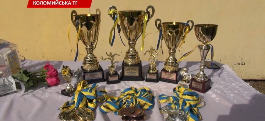 У Королівці вже 5 рік поспіль проводять змагання із футболу. Відео