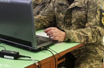 В Івано-Франківську на стінах Ліцею №19 відкрили дві анотаційні дошки . Відео