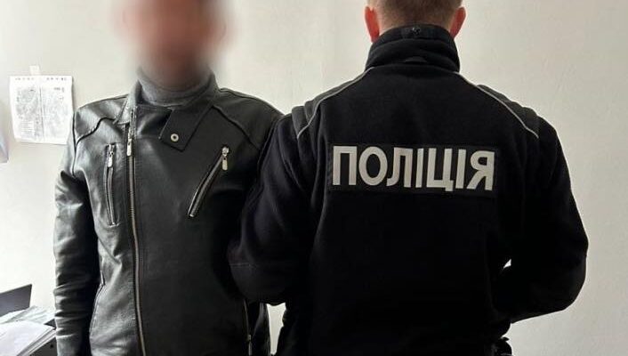 Поліцейські затримали псевдомінера, який повідомив про замінування адмінбудівлі