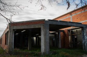 На Закарпатті викрито багатомільйонні махінації під час будівництва спорткомплексу