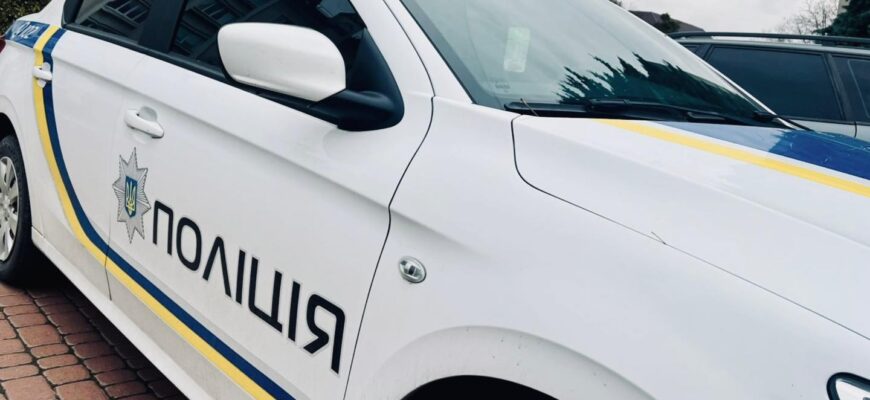 Поліцейські затримали прикарпатця, який поранив ножем свого вітчима