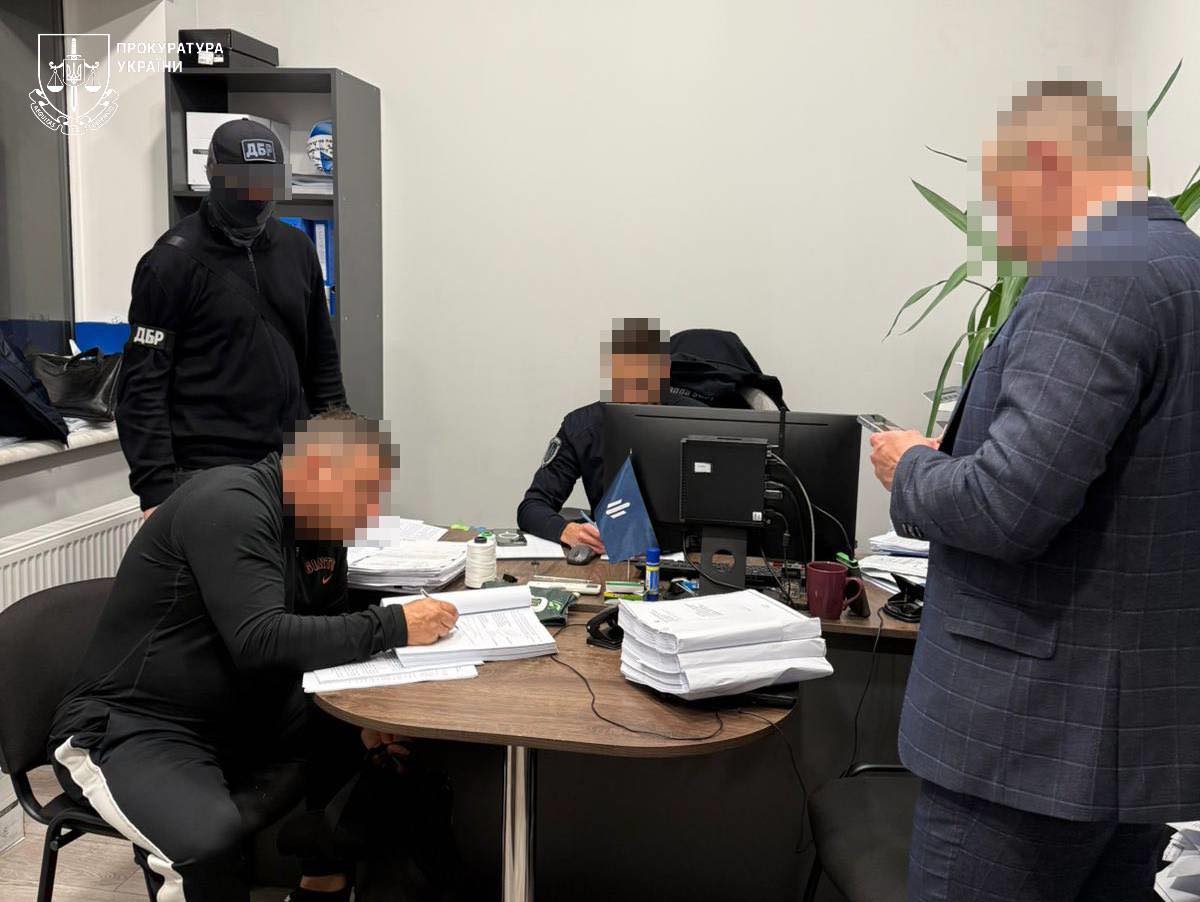 chpvrv - Суддю та подружжя викрито на схемі захоплення квартир померлих - rai.ua