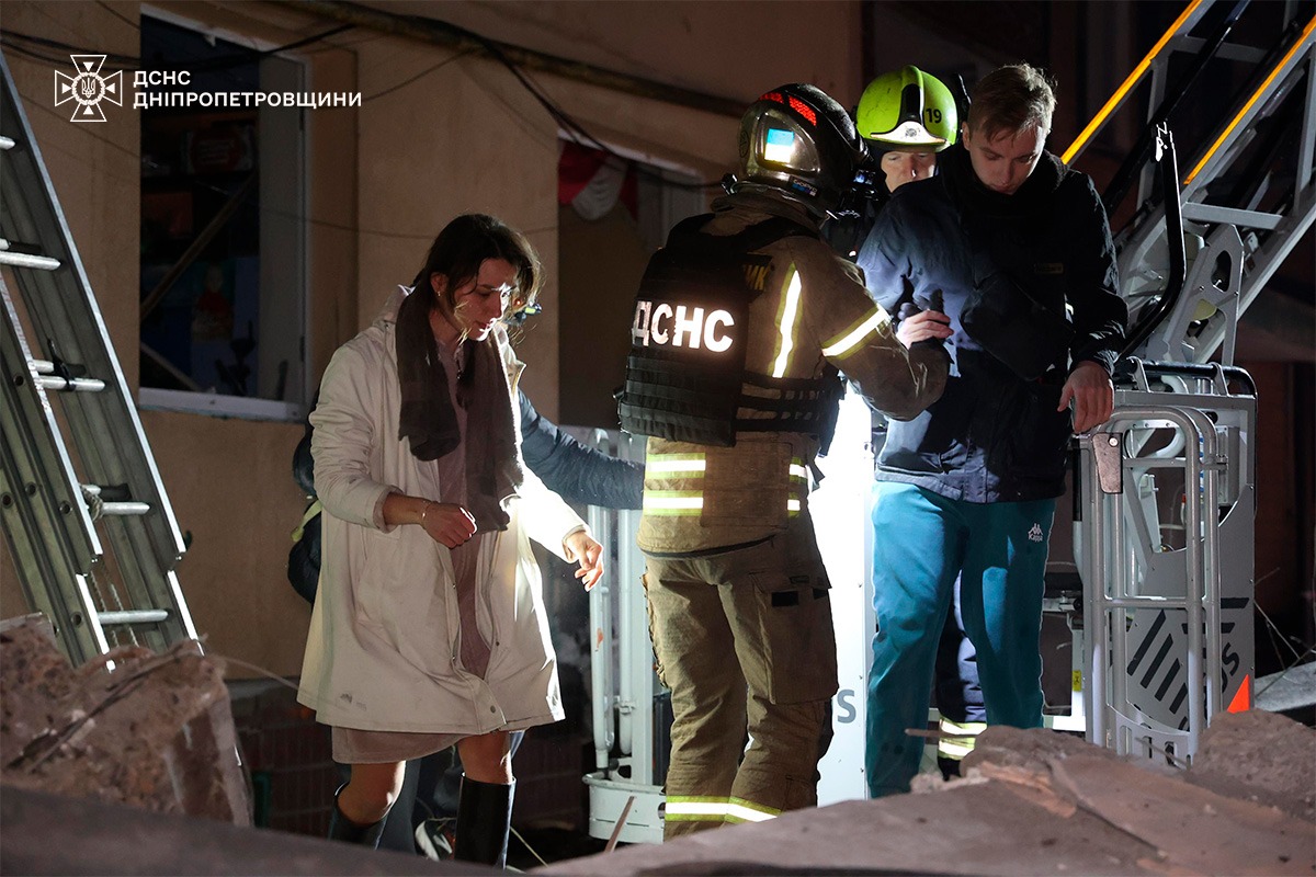 dvo80 - Дніпро: двоє загиблих внаслідок російської атаки - rai.ua