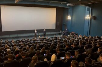 В Івано-Франківську для студентів відбувся показ документальної стрічки «Гартовані люттю». Відео