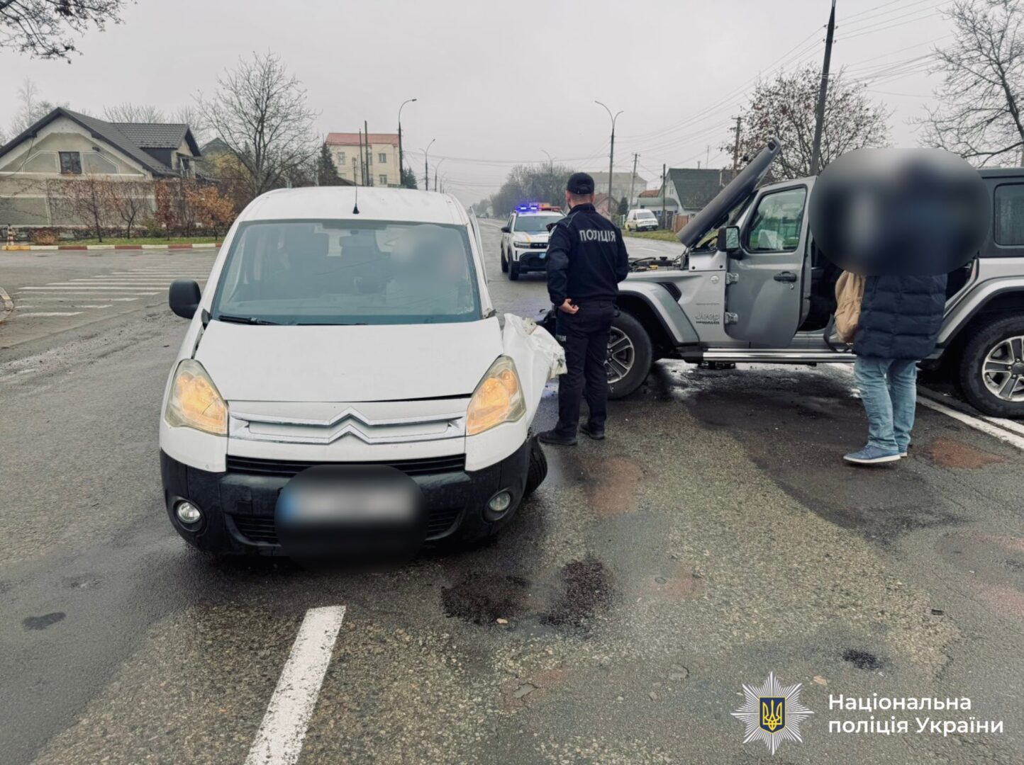 mel7 - На Прикарпатті в ДТП постраждали двоє людей - rai.ua