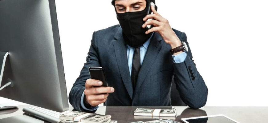 Дзвінок від псевдобанкіра обійшовся прикарпатцю у 78 тисяч гривень