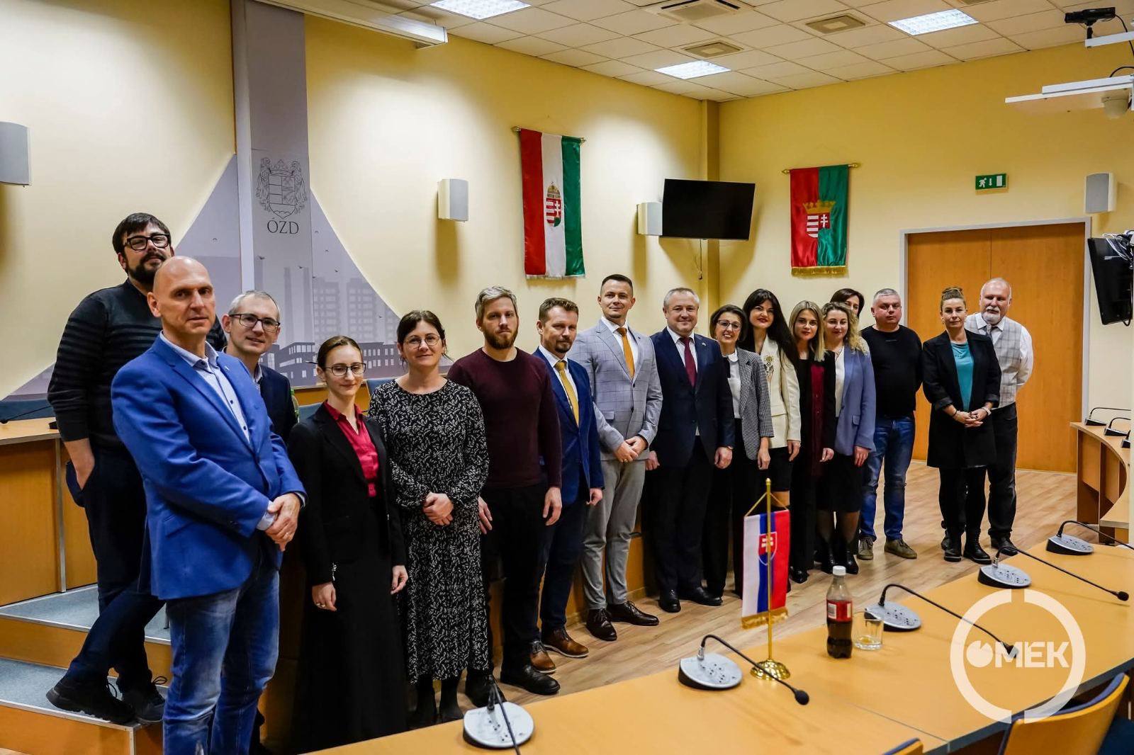 5323520614192582415 - Делегація з Долинської громади відвідала конференцію в Угорщині - rai.ua