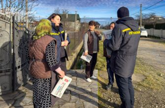 На Калущині офіцер-рятувальник провів профілактичний захід