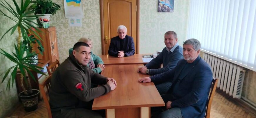 Підписано меморандум про співпрацю між Обертинською та Комарською громадами