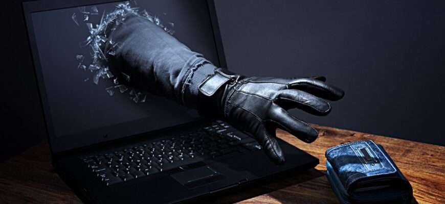 Дзвінок від шахрая обійшовся франківці у понад 115 тисяч гривень