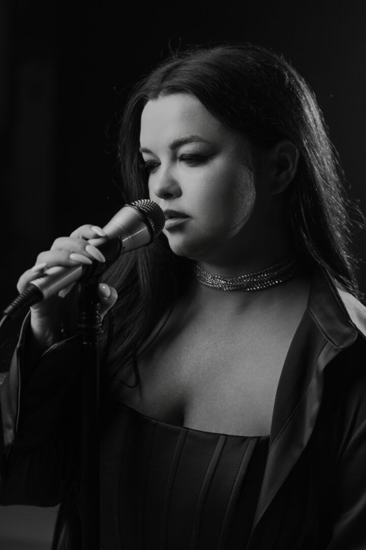 hry90 - Христина Копчук презентує нову авторську пісню «Літай» — щиру сповідь про вибір себе - rai.ua