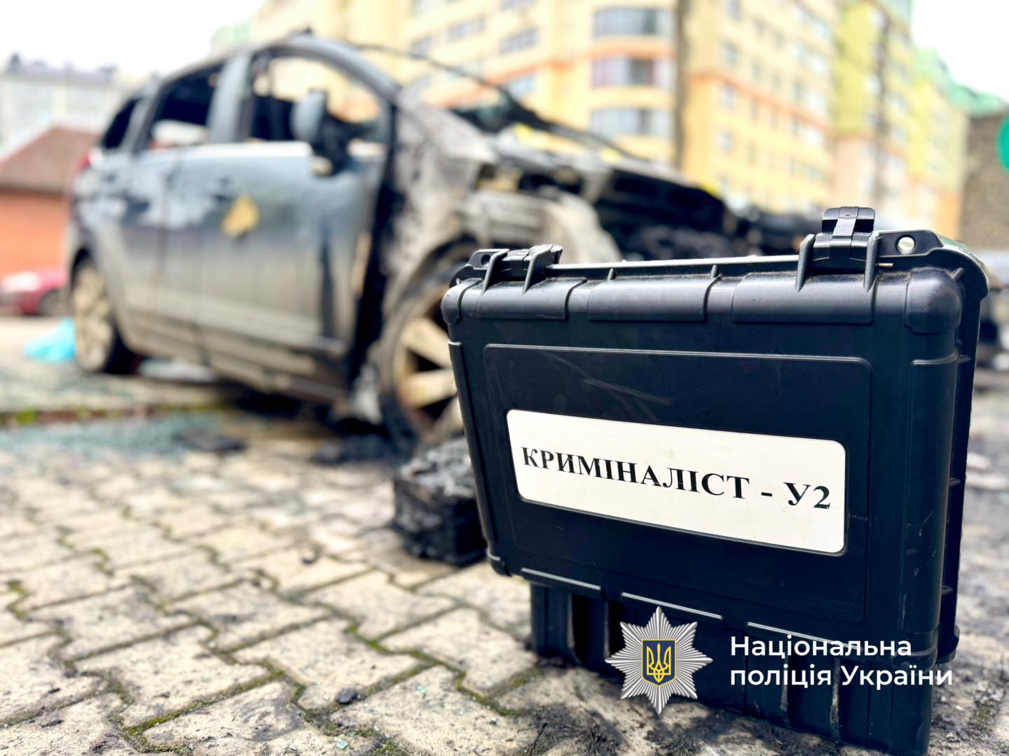 iarpeal - Прикарпатські поліцейські викрили 16-річного хлопця, який підпалив автомобіль - rai.ua