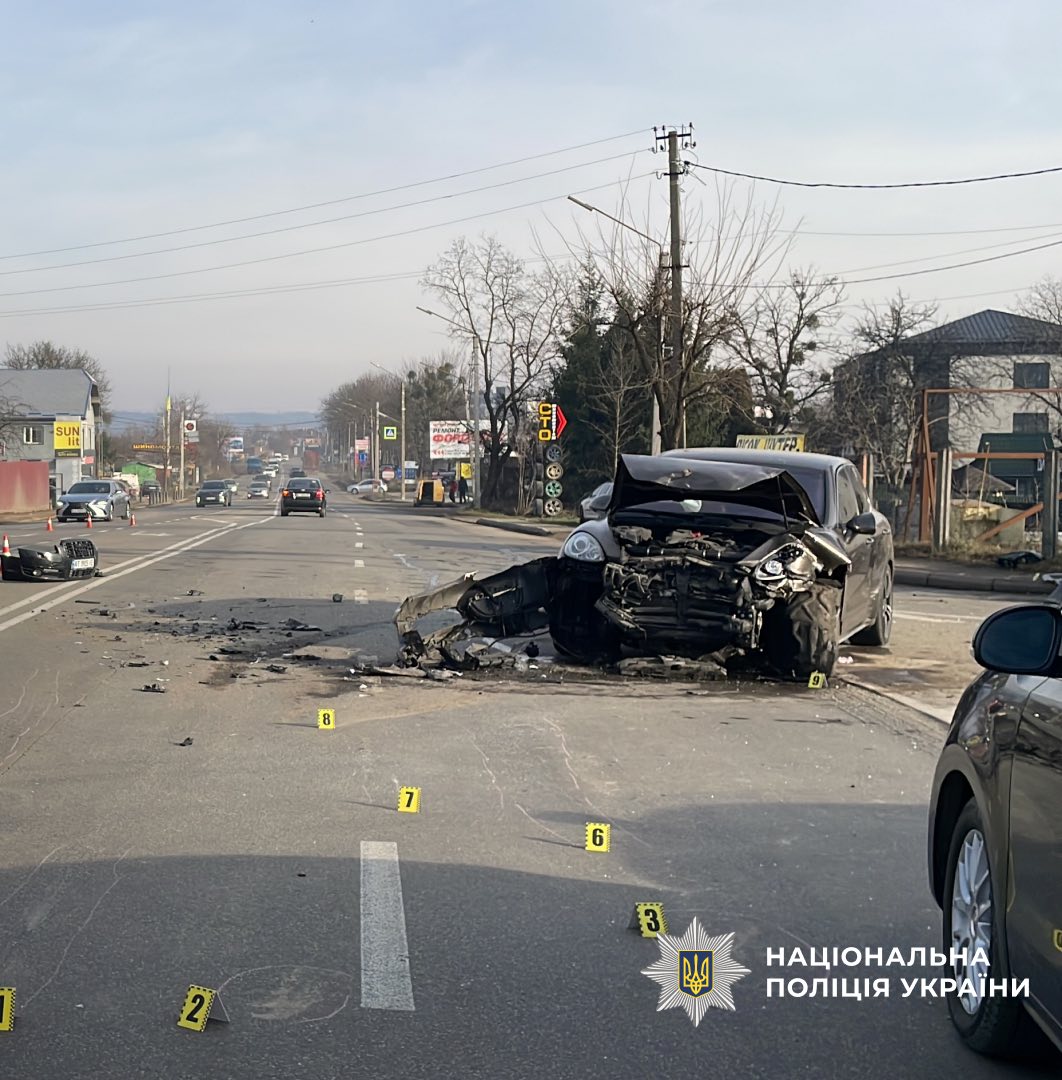mloyzhzh - Поліція розслідує смертельну аварію, що трапилася в Івано-Франківську - rai.ua