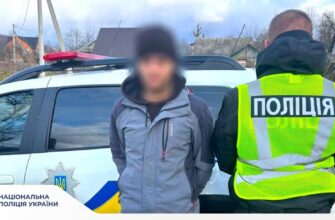 Побив односельця до смерті: поліцейські Прикарпаття затримали підозрюваного