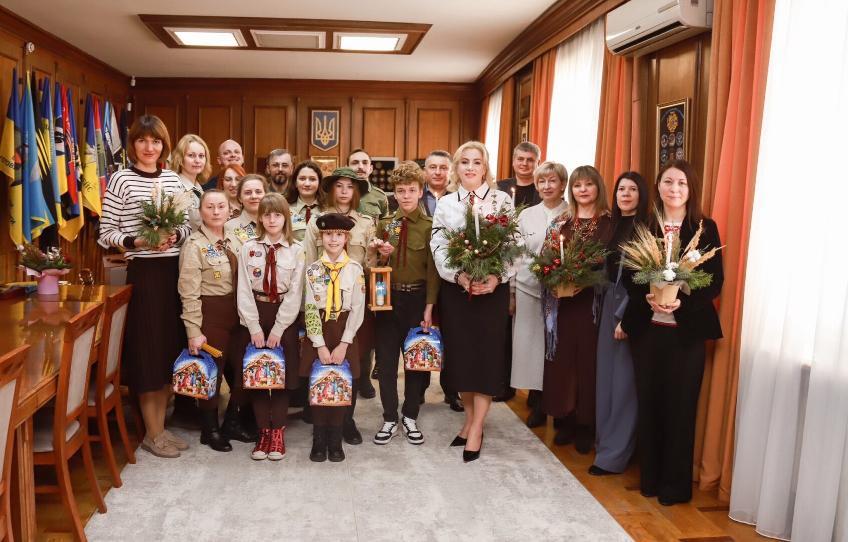 prlrngd - На Прикарпаття прибув Вифлеємський Вогонь Миру - rai.ua