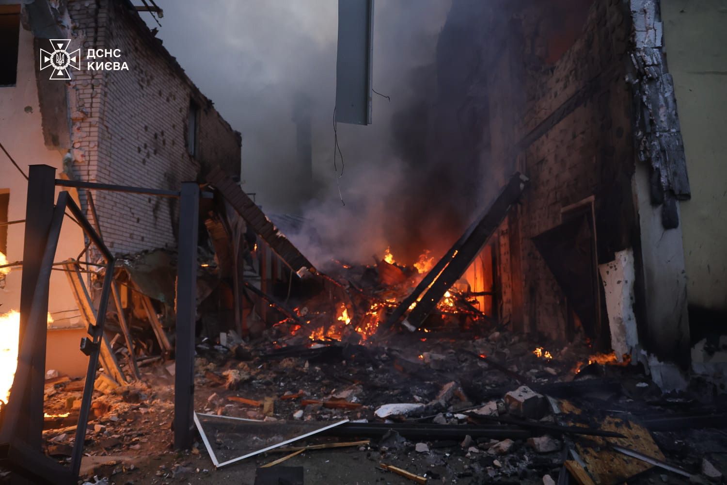 pybsmad - Майже 500 дронів та шахеди: рф атакувала столицю - rai.ua