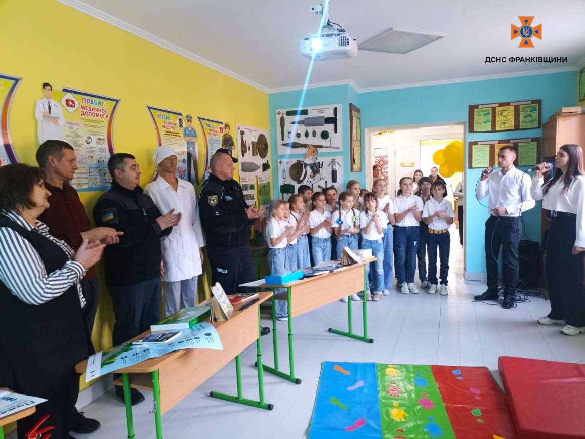 rshchoshhz - У Гринявському ліцеї відкрили «Клас безпеки» - rai.ua