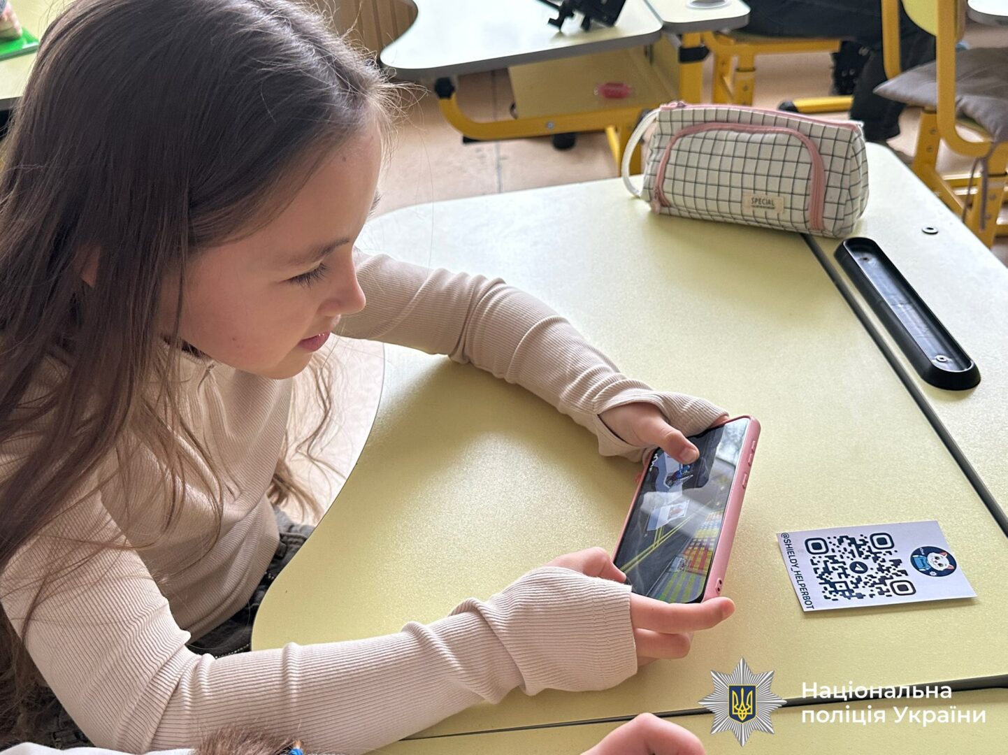 rverer - Поліцейські та ліцеїсти створили інтерактивний квест про цифрову захищеність - rai.ua