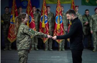 Президент України вручив орден «За мужність» військовослужбовиці Вікторії Савків