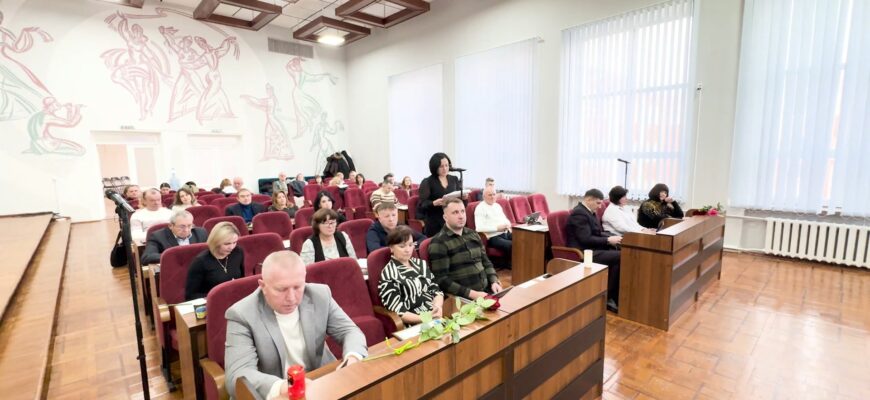 У Бурштині відбулась 80-та сесія міської ради. Відео