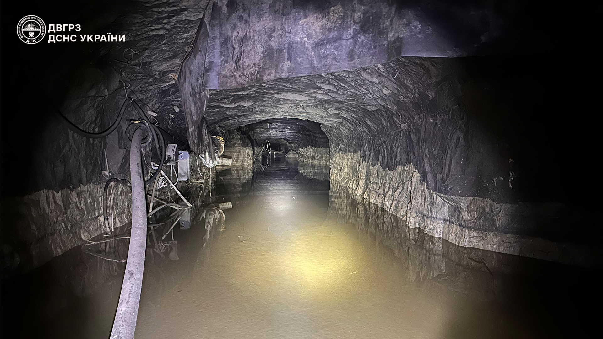 vnrg - Понад 14 діб тривала рятувальна операція в шахті, де стався прорив пульпи - rai.ua