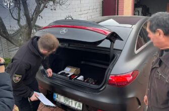 «Заробляли» на дитячій порнографії: двом адміністраторам вебсайтів повідомлено про підозру