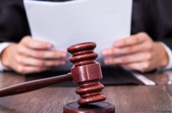 Домашнє насильство над матір’ю: реальний строк ув’язнення