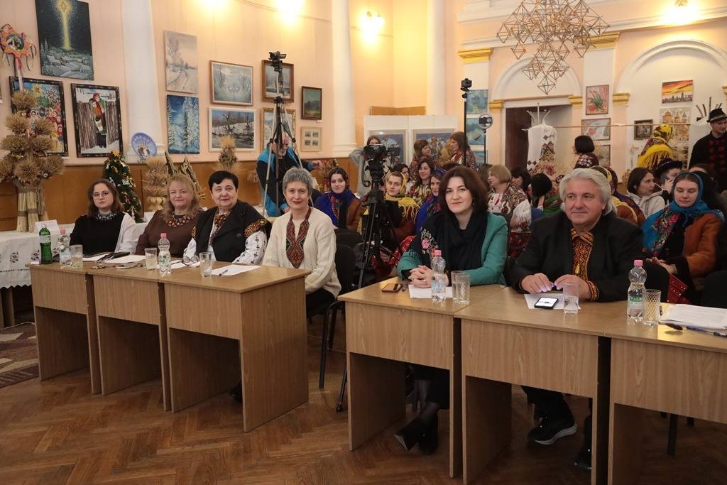 zhut - В Івано-Франківську відбувся конкурс вертепів та маланок - rai.ua
