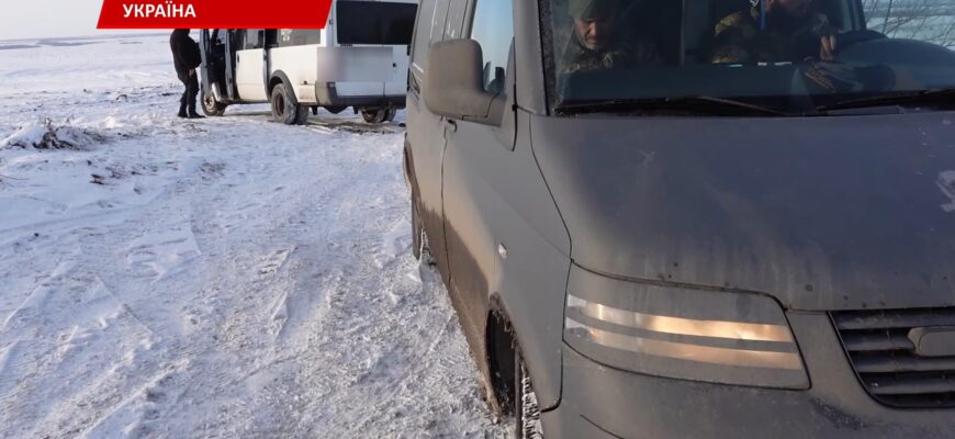 Руслан Марцінків повернувся з чергової волонтерської поїздки на передову. Відео