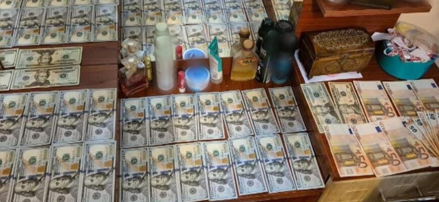 Викрито злочинну групу, причетну до переправлення чоловіків за кордон