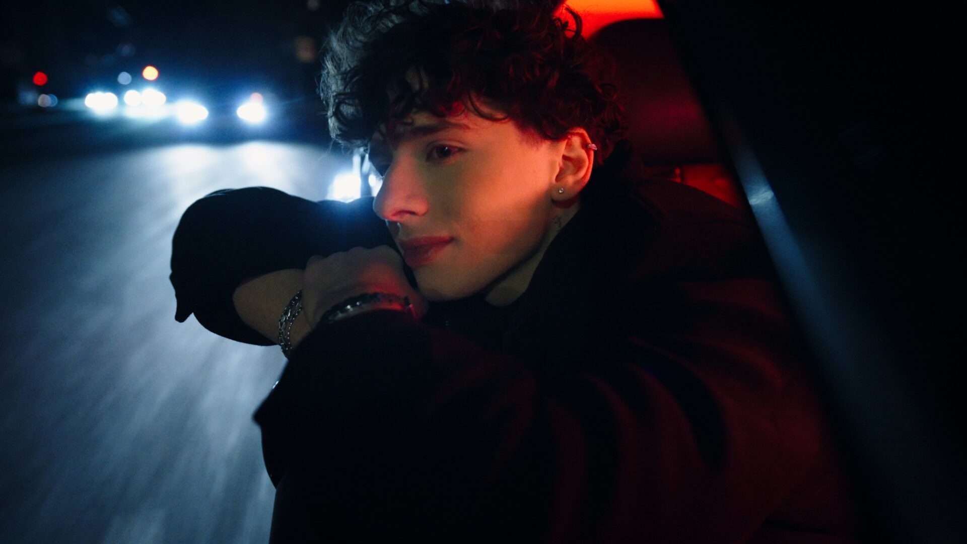 ifv - Артист Муаяд із сирійсько-українським корінням презентував новий сингл «Дистанція» - rai.ua