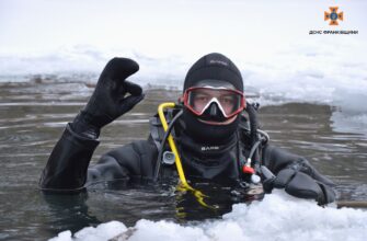 На Прикарпатті водолази ДСНС вдосконалювали навички рятування людей