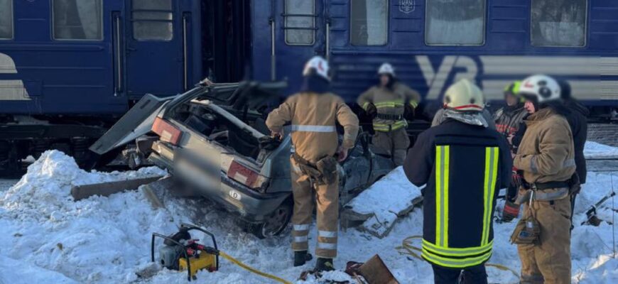 У Городенці трапилась ДТП на залізничному переїзді