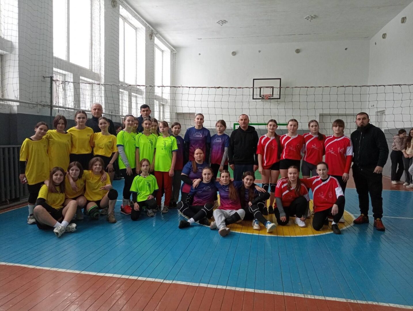 salsa - На Городенківщині відбулися змагання з волейболу серед дівчат - rai.ua