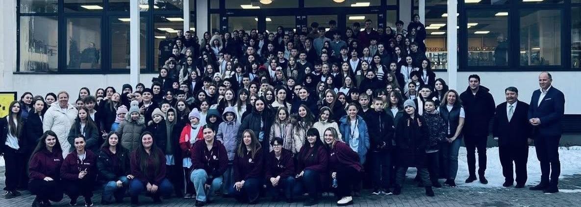 shzhr - Діти з Прикарпаття відпочивали в Угорщині - rai.ua