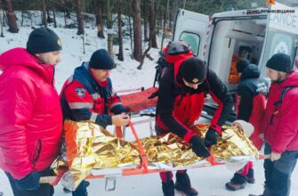 smnrdpgzh - На «Скелі Довбуша» жінка травмувала ногу - rai.ua