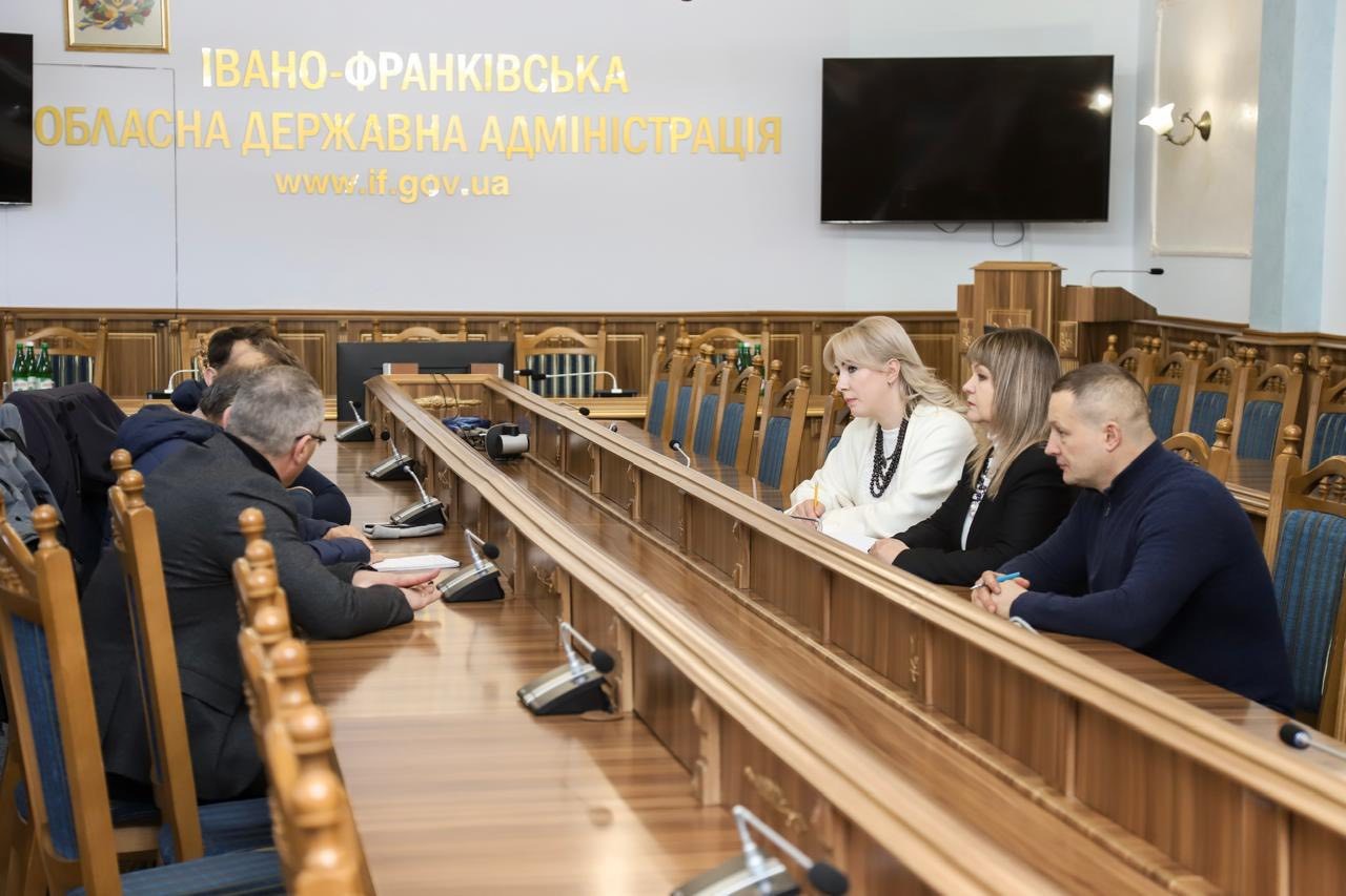 sshchdshchm - Івано-Франківськ відвідав італійський військовий журналіст Лоренцо Кремонезі - rai.ua