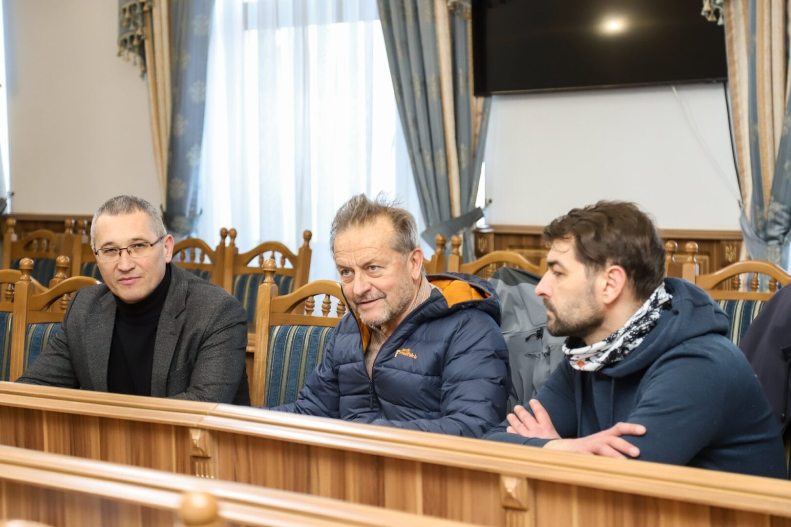 sshlamnshch - Івано-Франківськ відвідав італійський військовий журналіст Лоренцо Кремонезі - rai.ua