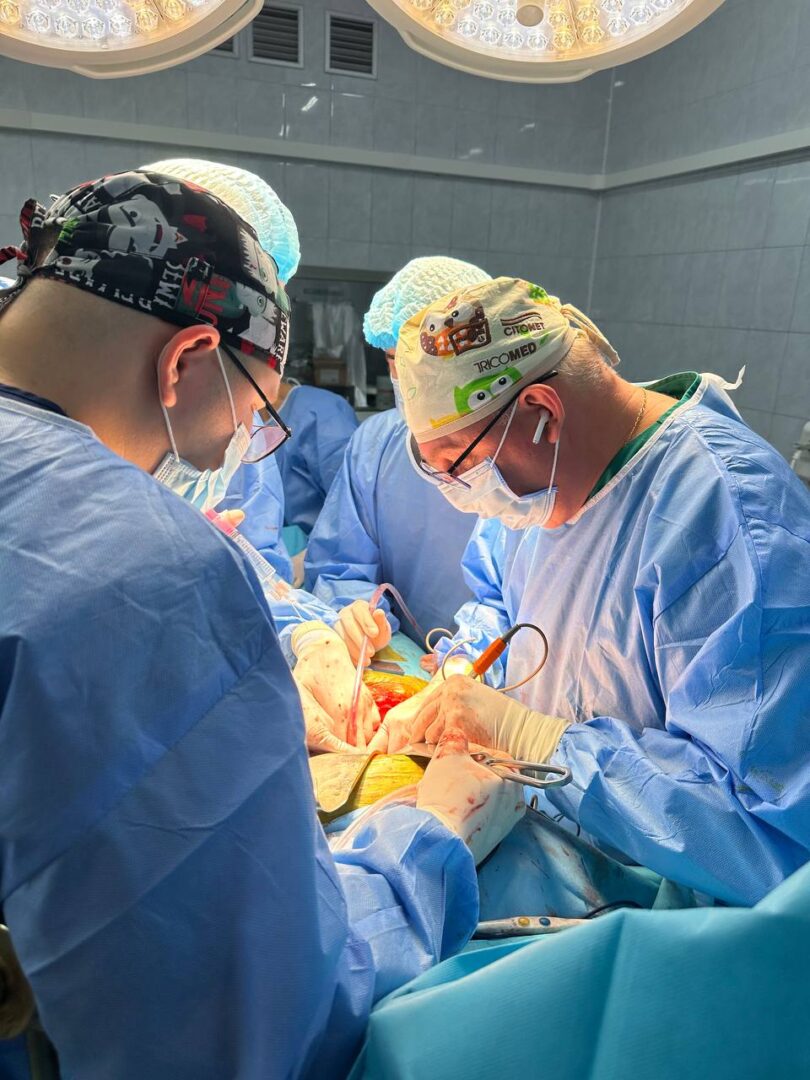 svrchir - Вперше в регіоні була успішно прооперована лейоміосаркома нижньої порожнистої вени - rai.ua