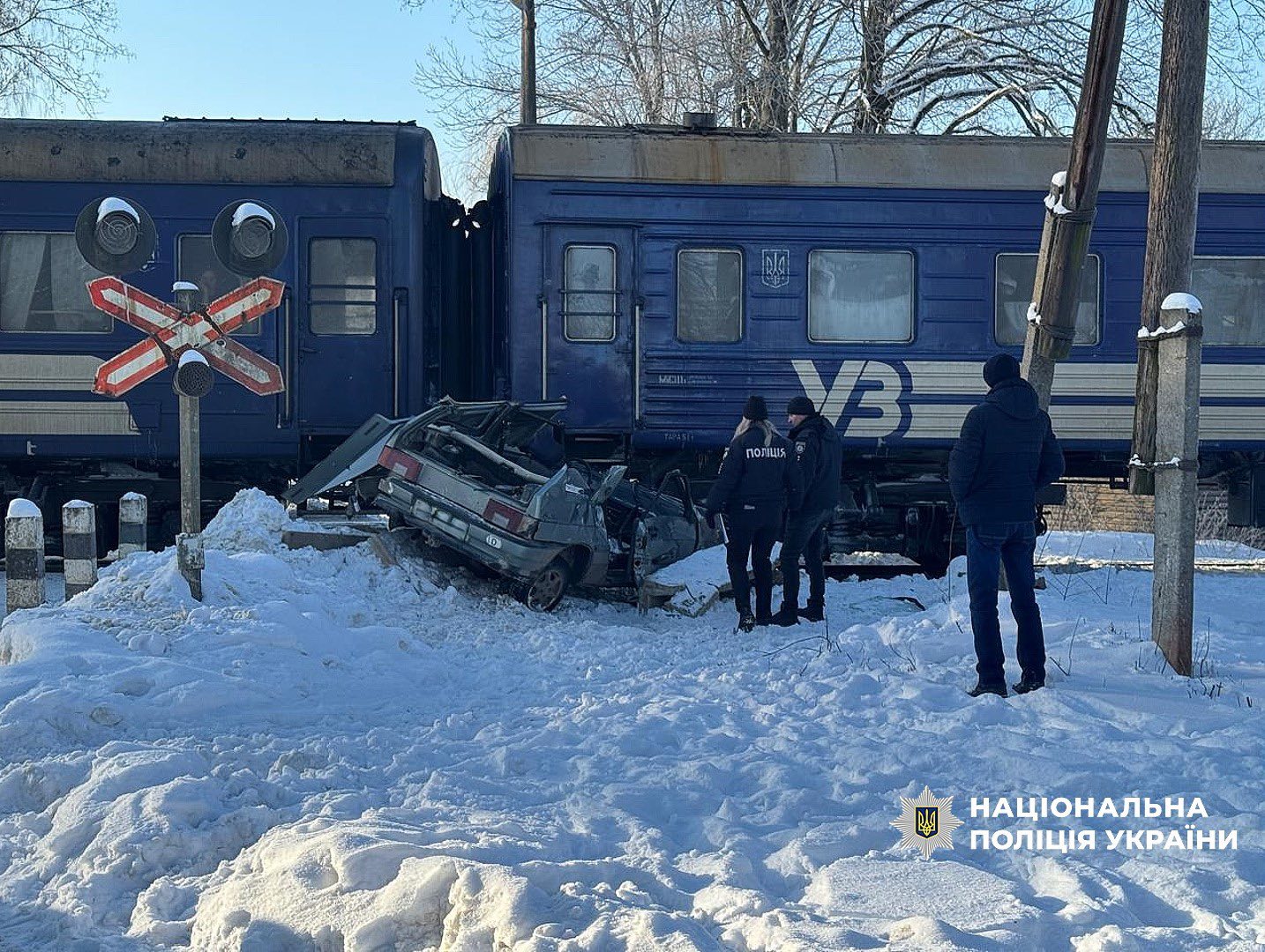 veuvg - ДТП потяга та легковика: поліцейські розслідують смертельну аварію - rai.ua