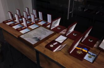 В Івано-Франківську відзначили тих, хто тримає оборону на передовій та в тилу. Відео