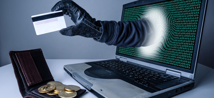 Продаж ігрової приставки обернувся жінці втратою 100 тисяч гривень