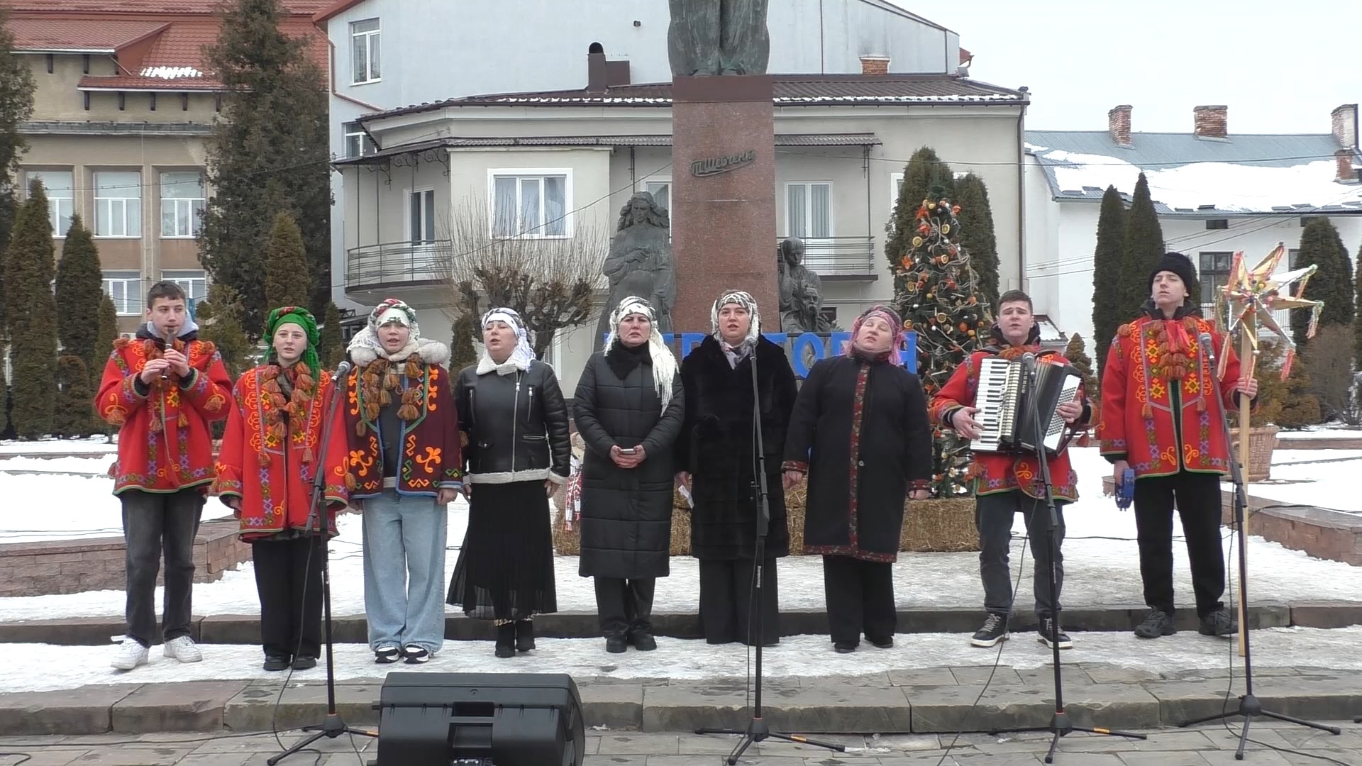 ytshhthie - У Надвірній відбувся мистецький захід «Коляда для ангелів» - rai.ua