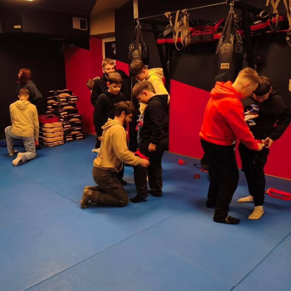 amnsad - У Калуші відбулося навчання з тактичної медицини для молоді - rai.ua