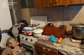 У багатодітній сім’ї на Львівщині правоохоронці зафіксували страшні наслідки неналежного догляду, повідомляє Офіс Генерального прокурора 