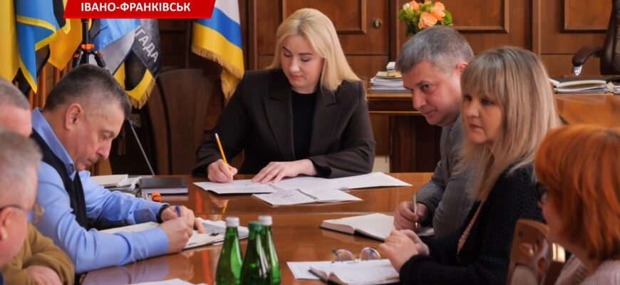 На Прикарпатті працюють над спрощенням доступу до державних програм. Відео