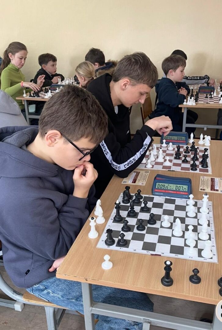 pyodmadiu 1 - У Коломиї відбулися спортивні змагання «Пліч-о-пліч. Всеукраїнські шкільні ліги» - rai.ua