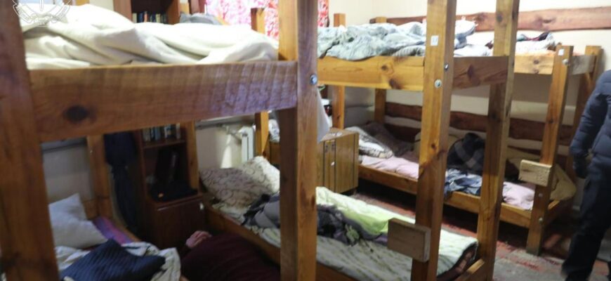 На Київщині викрито групу, яка експлуатувала людей під прикриттям реабілітаційного центру